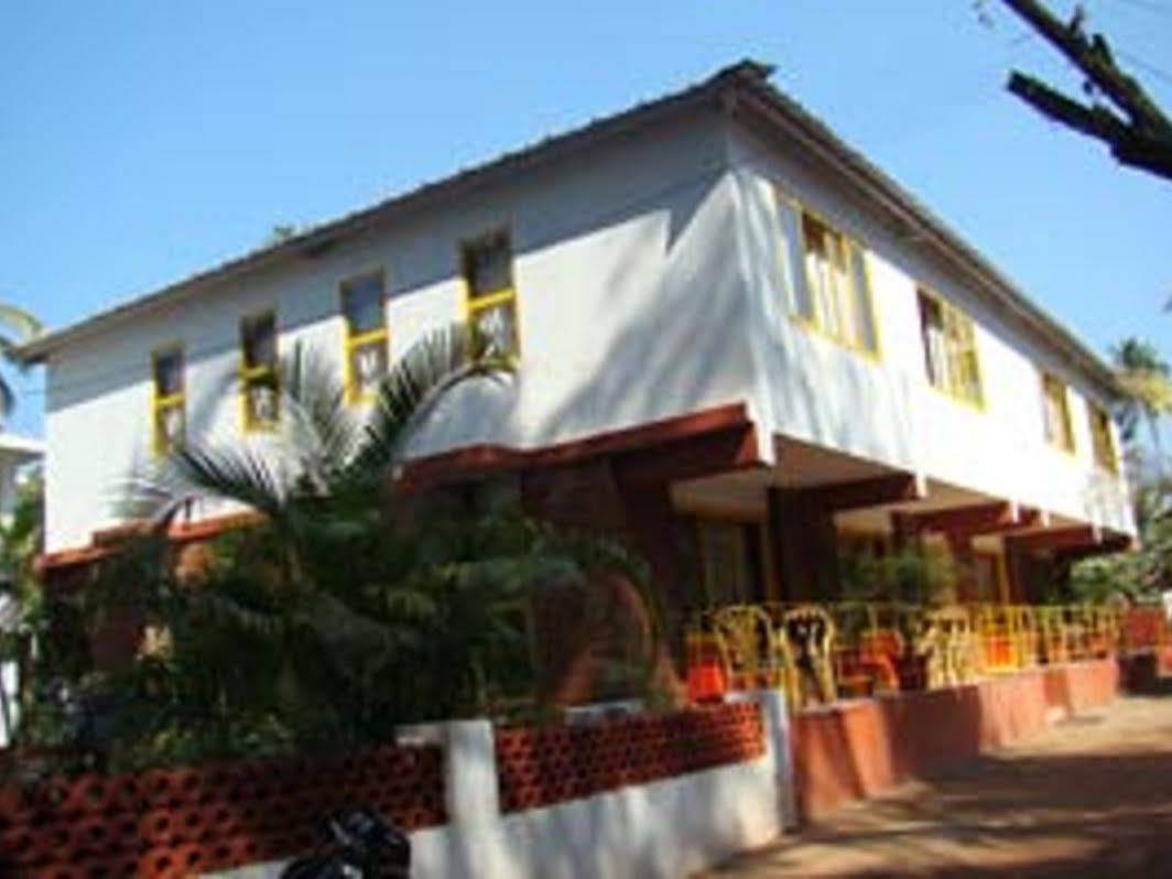 Little Italy Hotel Calangute Luaran gambar